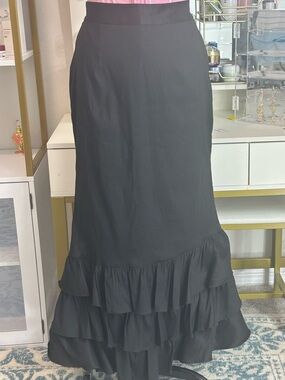 Tuckernuck Black Ruffled Tiered Maxi Skirt